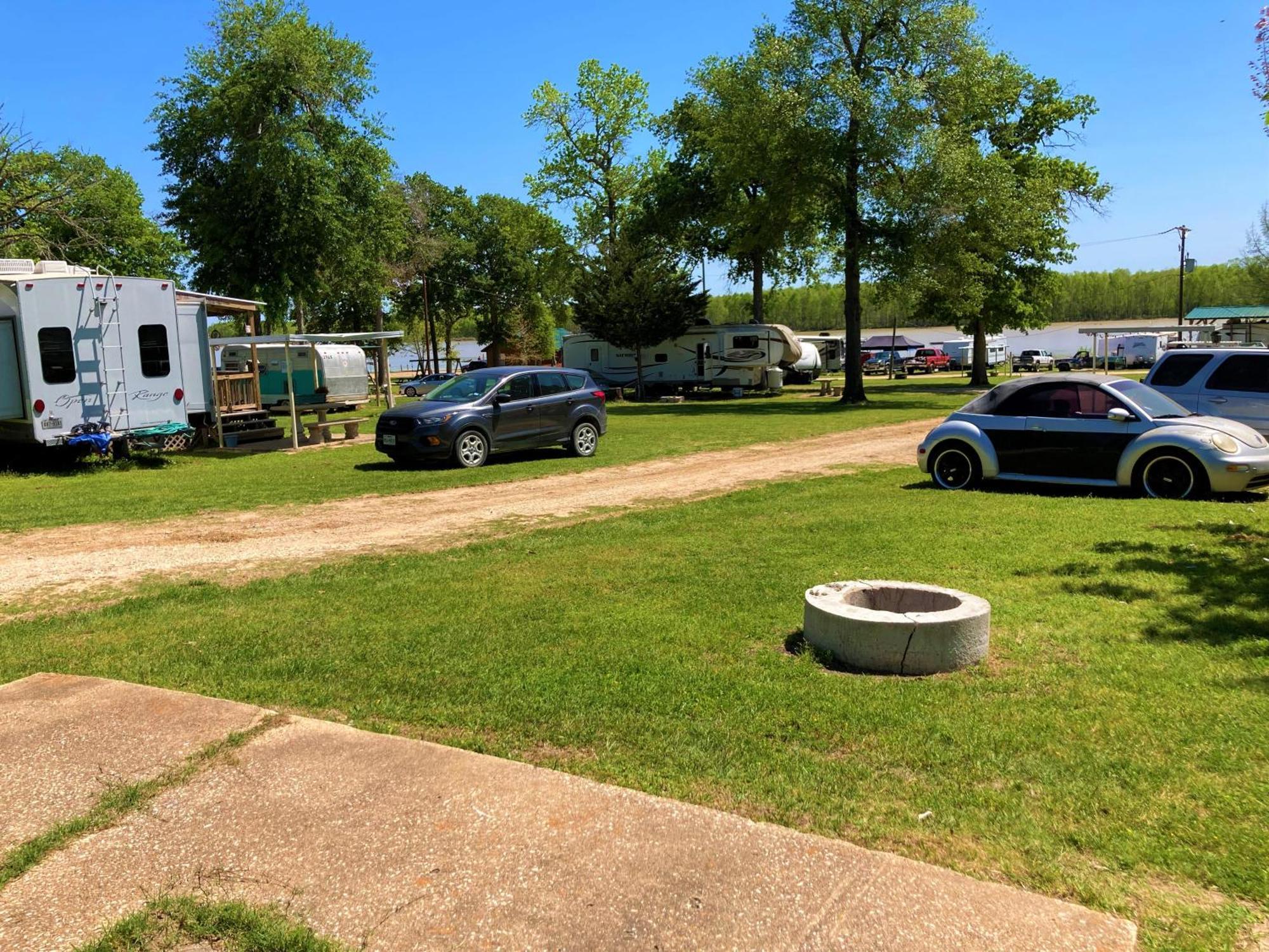 Outback Campground And Marina Trinity 外观 照片